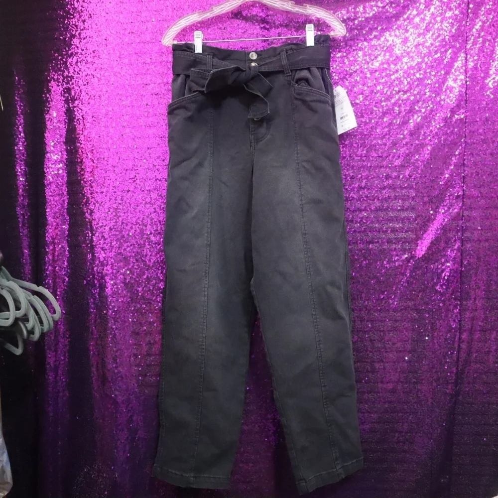 Washed Black Paperbag Jean 14 Time and Tru Womens High Rise Belted Seam Detail